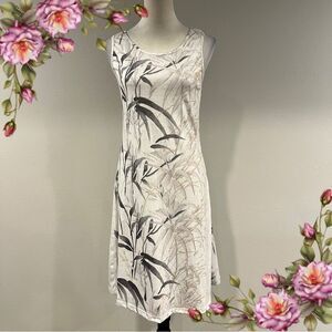 Floral Sleeveless scoop neck casual mini Dress size small